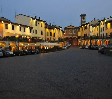 Piazza Matteotti 그레베 인 키안티
